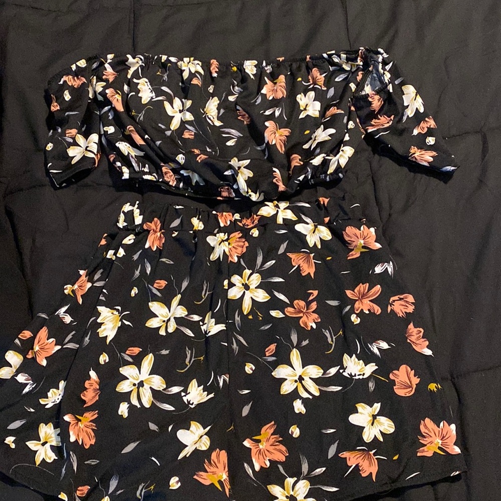 Two piece set